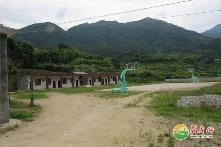 蕲春网缩略图标准2.jpg /uploads/20221021/5d544b3bce5945998054ab7858431495.jpg