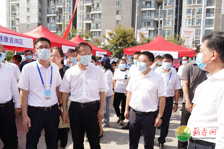 蕲春网缩略图标准7.jpg /uploads/20221021/69358cd7237370486460eb2da9641040.jpg