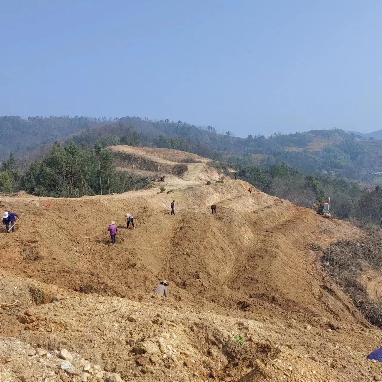 村民务工.jpg 村民务工.jpg