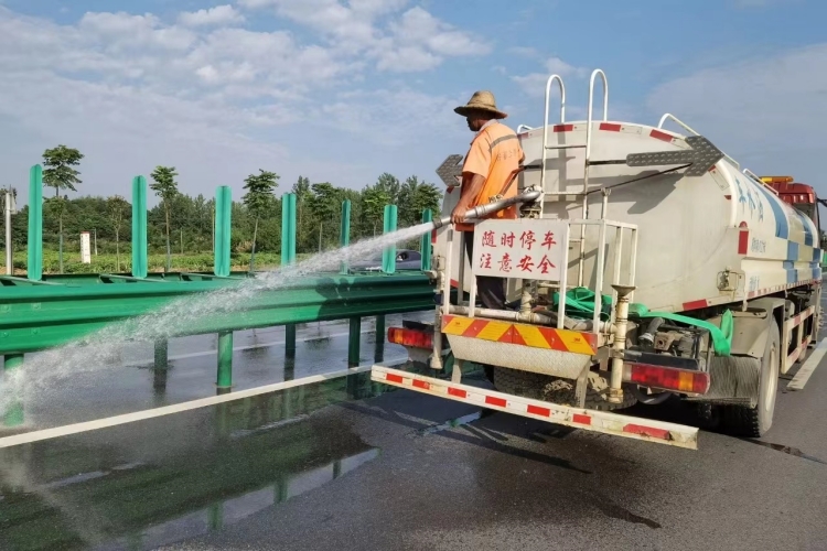 &ldquo;百日攻坚&rdquo;见真章 &mdash;&mdash;蕲春县开展城镇管理&ldquo;百日攻坚&rdquo;行动纪实