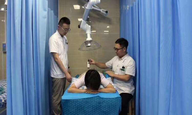 &ldquo;蕲艾热敏灸疗法&rdquo;为肿瘤患者祛寒气除病痛