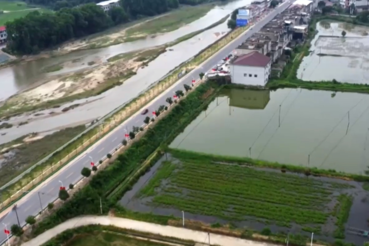 张榜镇魏河村：整治人居环境 打造美丽乡村