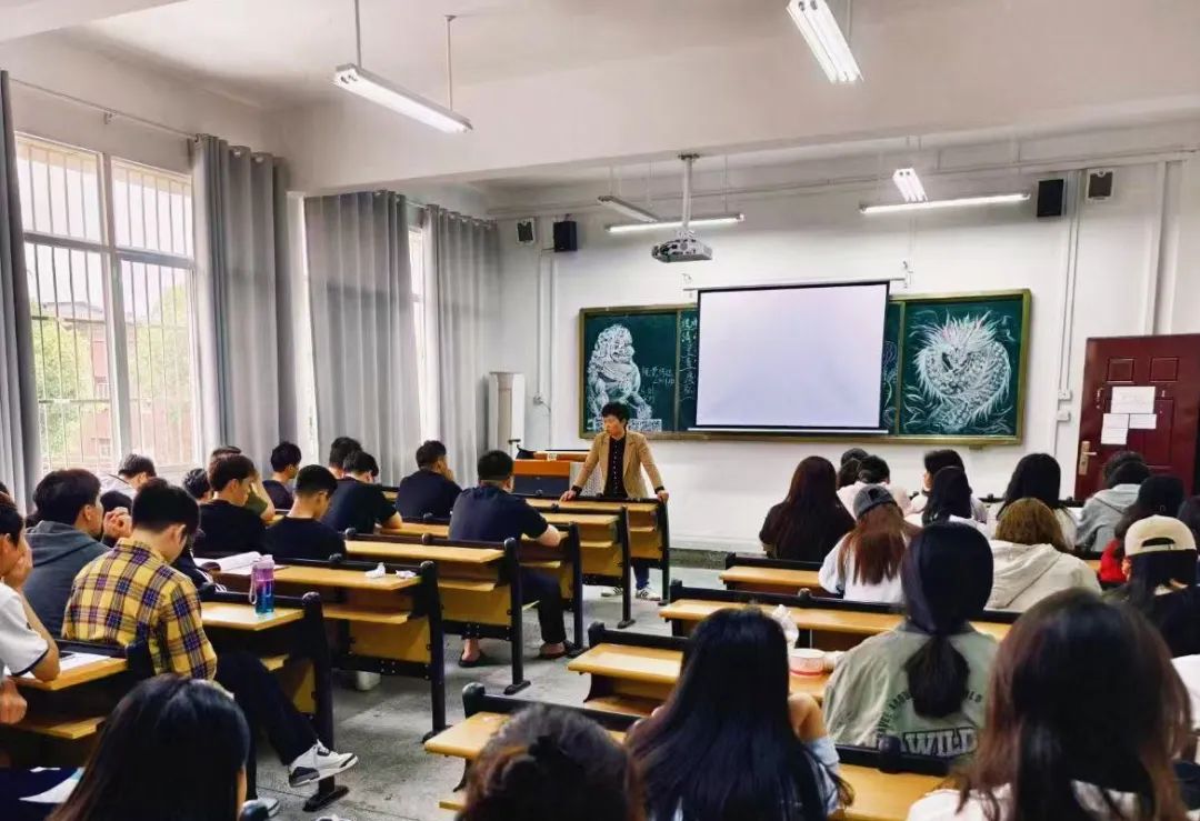 640 (29).jpg /uploads/20250822/142d49a1cfc1a1e7d42ecfe3328c1821.jpg